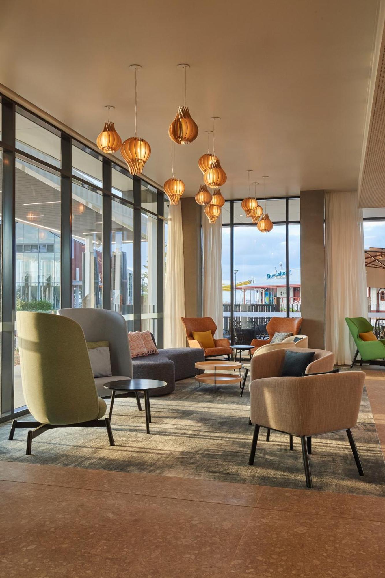 Hilton Garden Inn Басселтон Екстер'єр фото