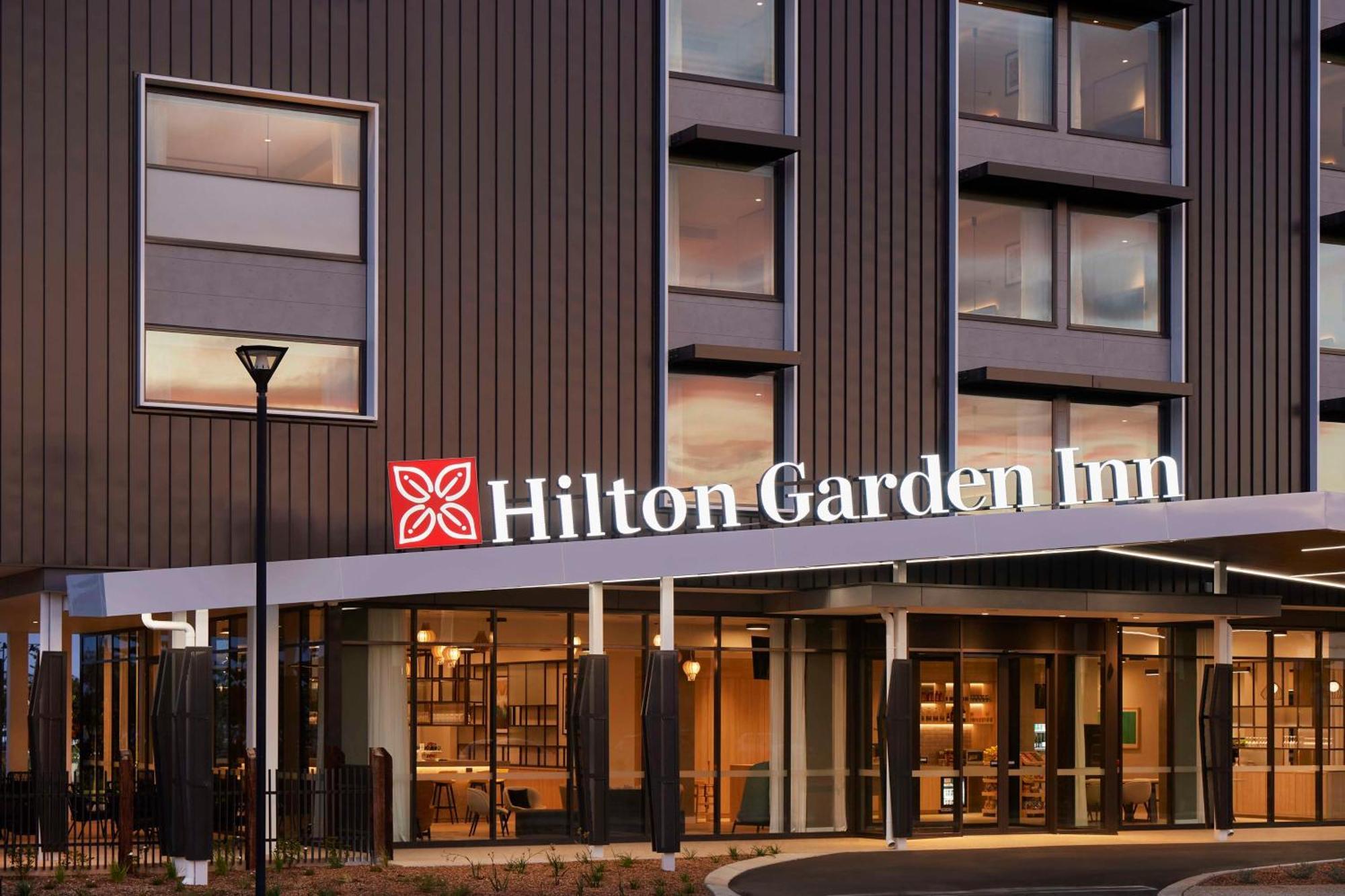 Hilton Garden Inn Басселтон Екстер'єр фото